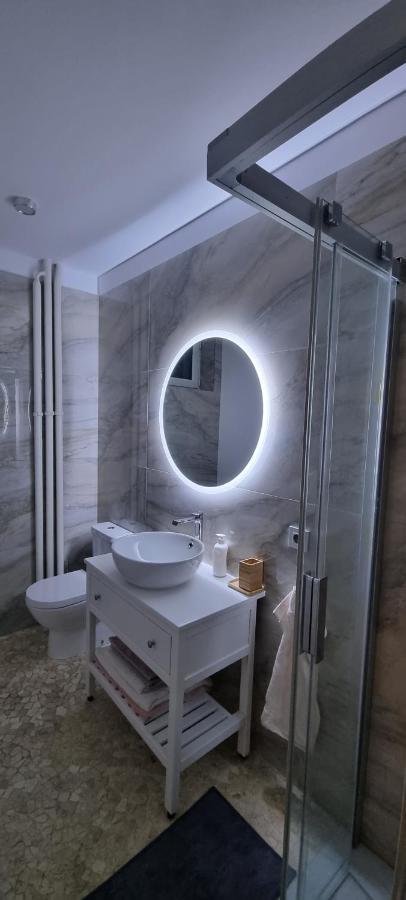 Loft Ferdinand Lägenhet Bukarest Exteriör bild